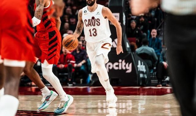 游戏模拟器-时隔380天重返赛场 卢比奥10分钟9分顺利起航