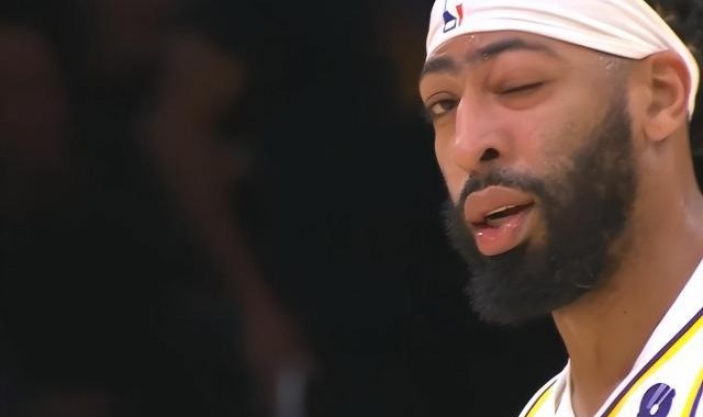 湖人没浓眉内线被打爆！受伤细节：左眼看不清东西