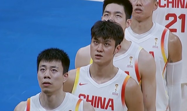游戏模拟器-11分大逆转！中国男篮险胜中国台北，球员评分：3人优秀，2人拉胯
